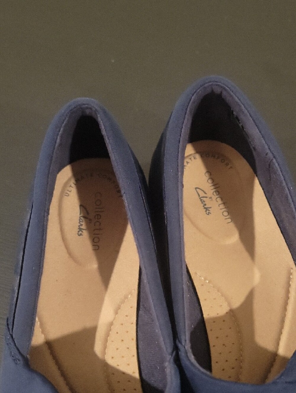 Clarks Comfort Navy Slip-On Loafers for Women - Picture 2 of 8
